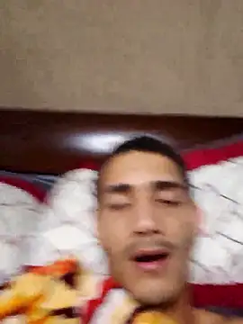 Snapshot of jose5320_20 chatting on 01/18/26, 02:48 jose5320 20 online show from 01/18/26, 02:48