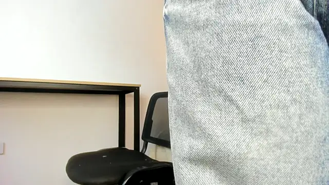 Caroline dh online show from 04/01/26, 11:33