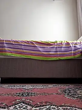 nyraminyon online show from 09/12/25, 07:19