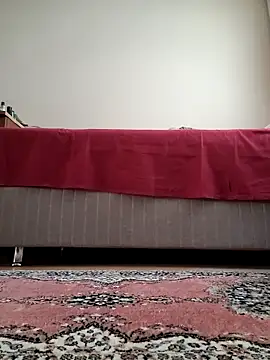 nyraminyon online show from 10/14/25, 07:20