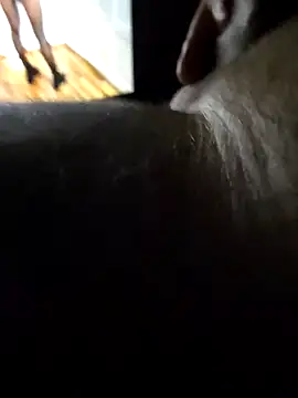 Snapshot of Ibag01 chatting on 03/03/25, 10:10 Ibag01 online show from 03/03/25, 10:10