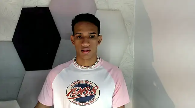 AbrahanBratz online show from 12/06/24, 11:44