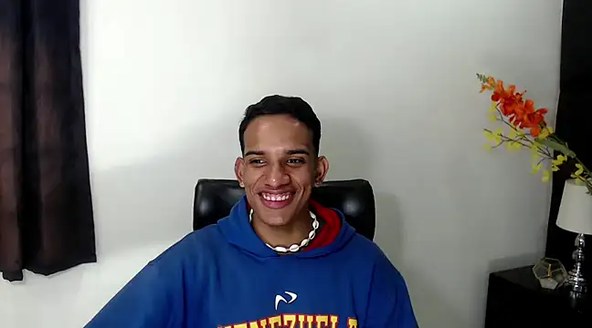 AbrahanBratz online show from 01/03/25, 07:18