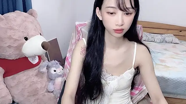 Lili-2 online show from 09/20/25, 03:02