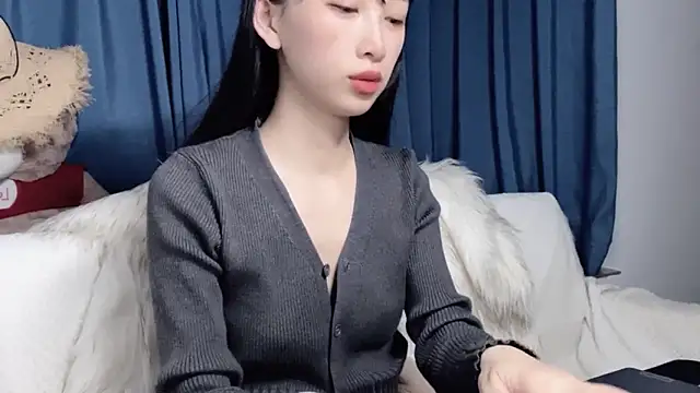 Lili-2 online show from 03/14/26, 06:13