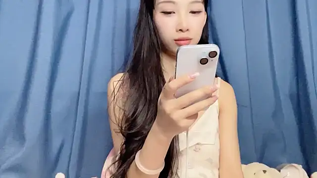 Lili-2 online show from 04/01/26, 02:03