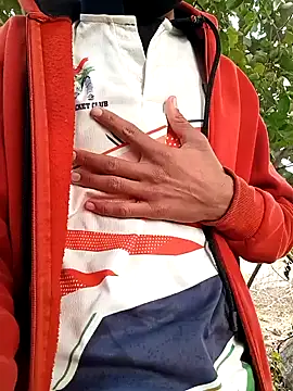 Snapshot of Piyush_2024 chatting on 01/16/25, 11:15 Piyush 2024 online show from 01/16/25, 11:15