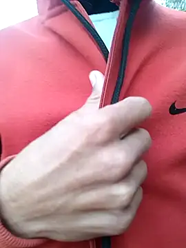 Snapshot of Piyush_2024 chatting on 01/19/25, 02:04 Piyush 2024 online show from 01/19/25, 02:04