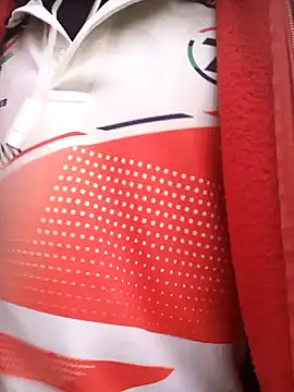 Snapshot of Piyush_2024 chatting on 01/20/25, 01:39 Piyush 2024 online show from 01/20/25, 01:39