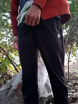 Snapshot of Piyush_2024 chatting on 01/21/25, 01:39 Piyush 2024 online show from 01/21/25, 01:39