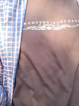 Snapshot of Piyush_2024 chatting on 02/13/25, 11:17 Piyush 2024 online show from 02/13/25, 11:17