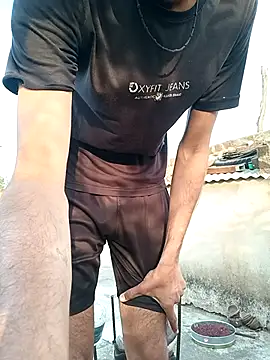 Snapshot of Piyush_2024 chatting on 02/26/25, 02:15 Piyush 2024 online show from 02/26/25, 02:15