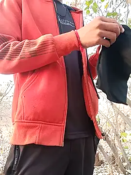 Snapshot of Piyush_2024 chatting on 03/04/25, 01:45 Piyush 2024 online show from 03/04/25, 01:45