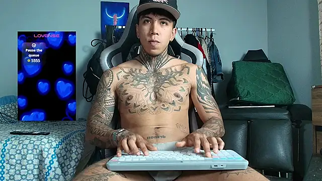 Nickhot0609 online show from 03/20/26, 09:14