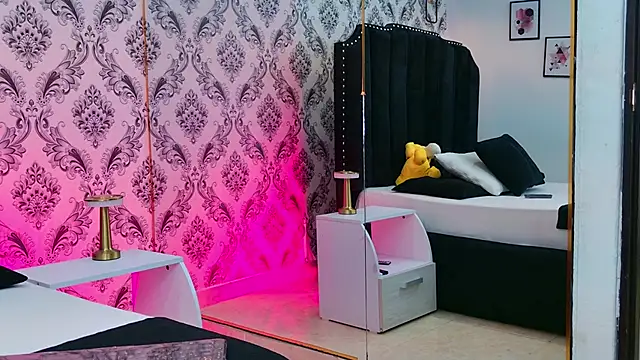 Derieri D online show from 02/02/26, 07:45