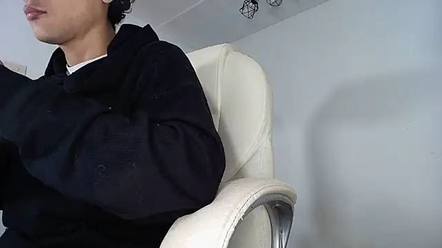 Edward Milleer online show from 10/18/25, 03:53