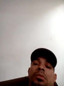 Snapshot of Malubrotudo chatting on 10/09/25, 09:40 Malubrotudo online show from 10/09/25, 09:40