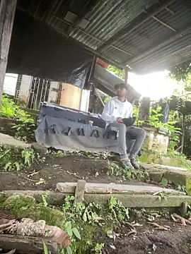 Jestebanano online show from 04/20/26, 12:08