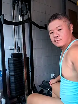 taiwan07010 online show from 10/17/25, 07:11