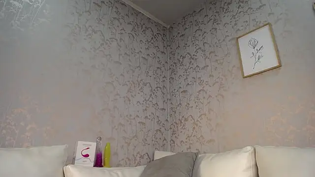 Melodi Roux online show from 03/21/25, 07:35