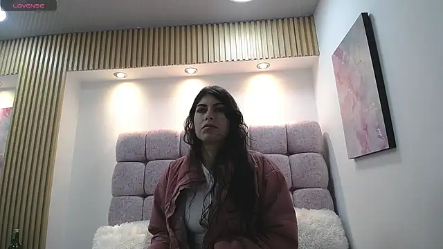 Snapshot of Melodi_Roux chatting on 07/25/26, 12:58 Melodi Roux online show from 07/25/26, 12:58
