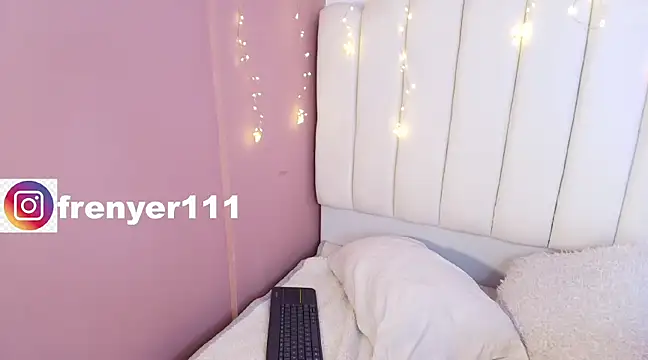 kiing azahell online show from 02/21/25, 07:45