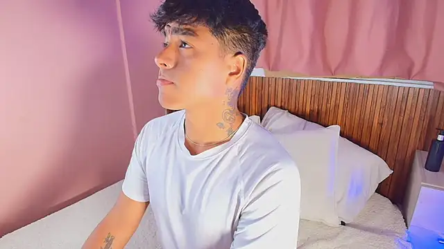 kiing azahell online show from 04/03/26, 01:36