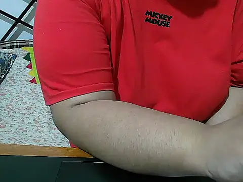 Snapshot of Queen_of_boobs01 chatting on 01/30/25, 03:08 Queen of boobs01 online show from 01/30/25, 03:08