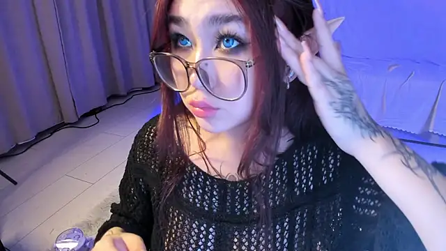 Snapshot of Yuriko_May chatting on 01/06/25, 04:13 Yuriko May online show from 01/06/25, 04:13