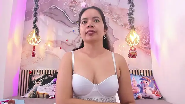 EvelynSweet1 online show from 01/10/26, 03:14