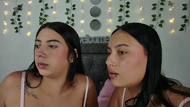 Snapshot of Gianna_saints chatting on 12/20/24, 12:19 Gianna saints online show from 12/20/24, 12:19