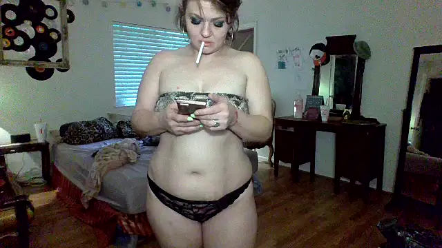 Snapshot of sophiarica chatting on 05/08/26, 05:07 sophiarica online show from 05/08/26, 05:07