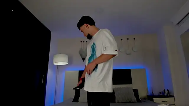 MattDevon online show from 01/06/26, 04:49