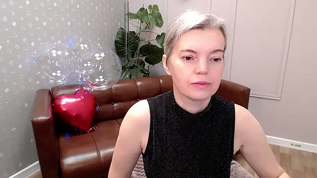 Cutie Erikaa1 online show from 02/11/26, 02:16