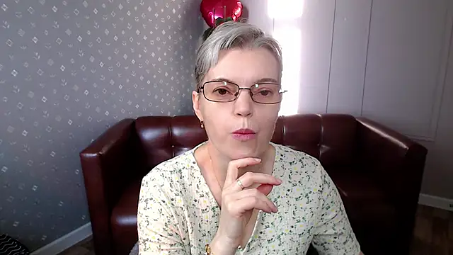 Cutie Erikaa1 online show from 04/24/26, 02:14