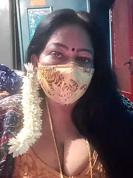 Snapshot of maniisha chatting on 07/17/26, 04:01 maniisha online show from 07/17/26, 04:01