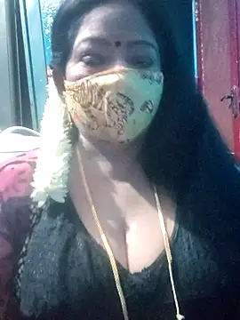 Snapshot of maniisha chatting on 07/18/26, 03:49 maniisha online show from 07/18/26, 03:49