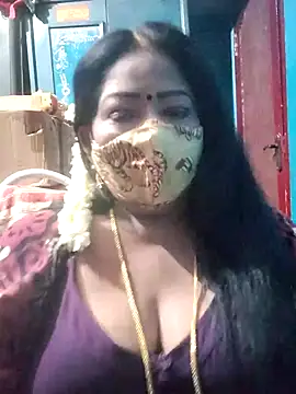 Snapshot of maniisha chatting on 07/22/26, 04:10 maniisha online show from 07/22/26, 04:10