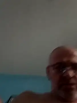 Snapshot of geilerschwanz64 chatting on 01/30/25, 05:17 geilerschwanz64 online show from 01/30/25, 05:17