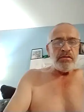 Snapshot of geilerschwanz64 chatting on 09/30/25, 10:15 geilerschwanz64 online show from 09/30/25, 10:15