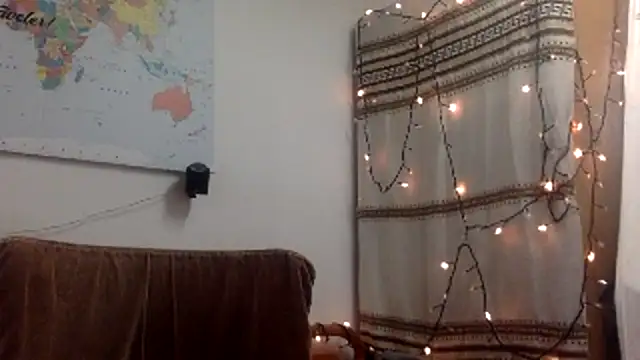 Snapshot of TowaFreespirit chatting on 12/06/24, 11:11 TowaFreespirit online show from 12/06/24, 11:11