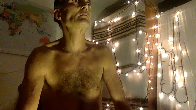 Snapshot of TowaFreespirit chatting on 12/07/24, 10:17 TowaFreespirit online show from 12/07/24, 10:17