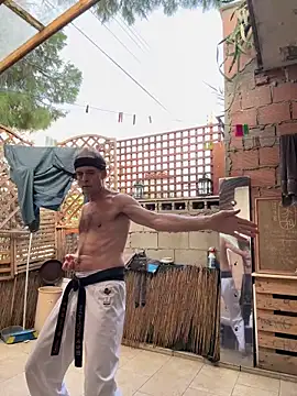 Snapshot of TowaFreespirit chatting on 12/11/24, 09:41 TowaFreespirit online show from 12/11/24, 09:41