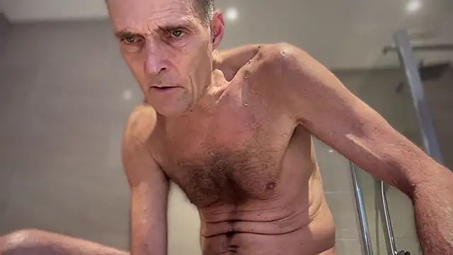 Snapshot of TowaFreespirit chatting on 01/13/25, 05:44 TowaFreespirit online show from 01/13/25, 05:44