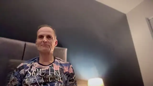 Snapshot of TowaFreespirit chatting on 01/23/25, 11:47 TowaFreespirit online show from 01/23/25, 11:47