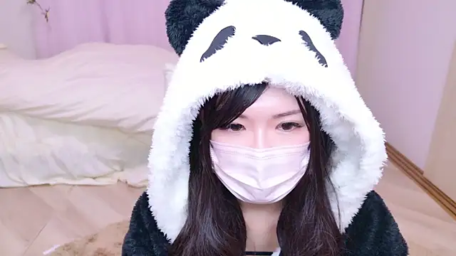 Snapshot of NAMI_s2 chatting on 02/10/25, 07:07 NAMI s2 online show from 02/10/25, 07:07