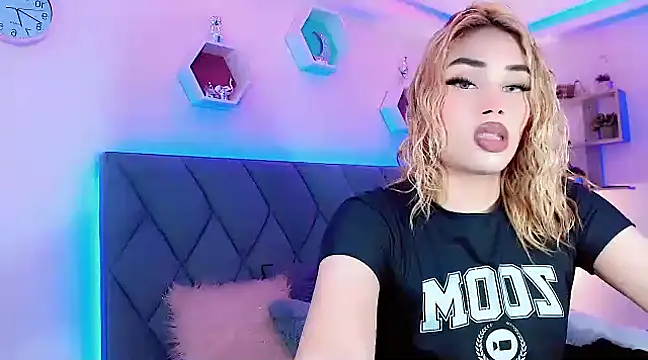 Hallyhott online show from 12/09/24, 04:05