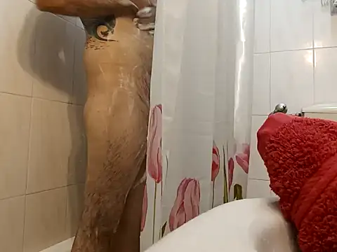 Snapshot of domexib chatting on 12/11/24, 10:58 domexib online show from 12/11/24, 10:58