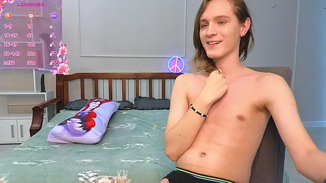 Snapshot of nikompell chatting on 12/29/24, 04:59 nikompell online show from 12/29/24, 04:59