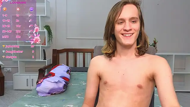 Snapshot of nikompell chatting on 12/30/24, 05:15 nikompell online show from 12/30/24, 05:15